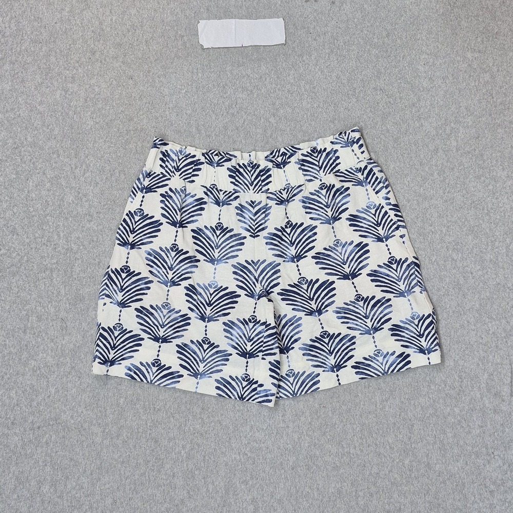 J Jill Women Shorts XS White Linen Viscose Floral Casual Coastal Beach 7" Inseam